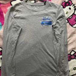 Size Small Nike Long Sleeve