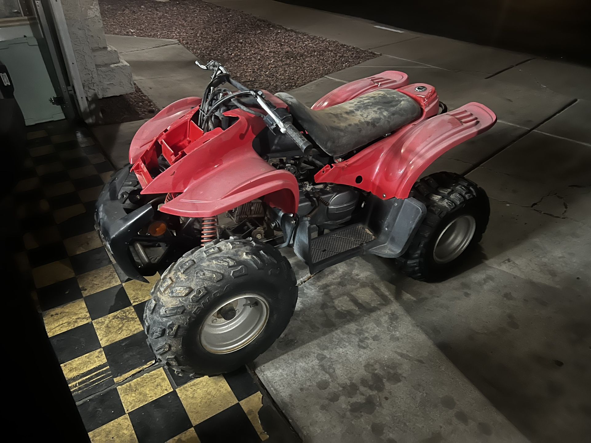 2004 Can Am Ds 90