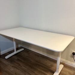 IKEA BEKANT Office Desk - like new