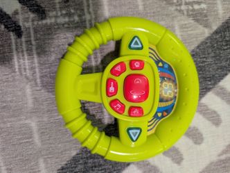 Steering wheel toy