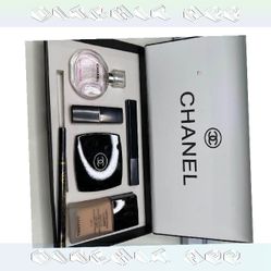 Fuel Your Beauty Career with New Cosmetology School Makeup Collection activity south