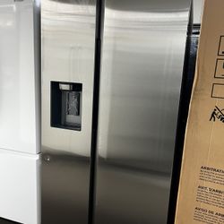 NEW OPEN BOX SAMSUNG STAINLESS STEEL SIDE BY SIDE REFRIGERATOR 