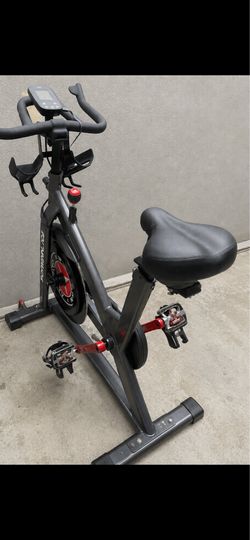 Indoor Workout Bike/Spin bike/Peloton style