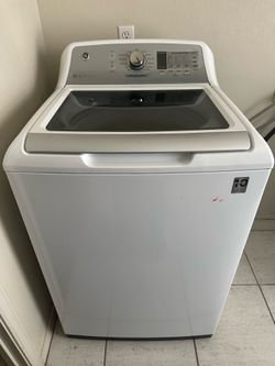 White Top-Load GE Washer