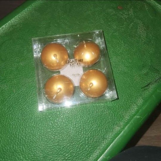 Floating Gold Candles