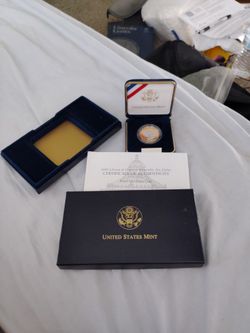2000 Library Of Congress Bimetallic Dollar