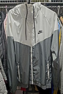 Nike windbreaker mens large