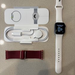Apple Watch Series 5 - 40mm 