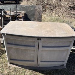 Suncast storage bin lawn box