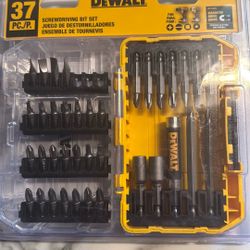 Dealt Screwdriving Bit Set