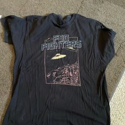 Foo Fighters 2015 Tour Tshirt  In Excellent Shape 