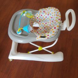 Like New Baby Walker Crawler Can Be Folded For Storage
