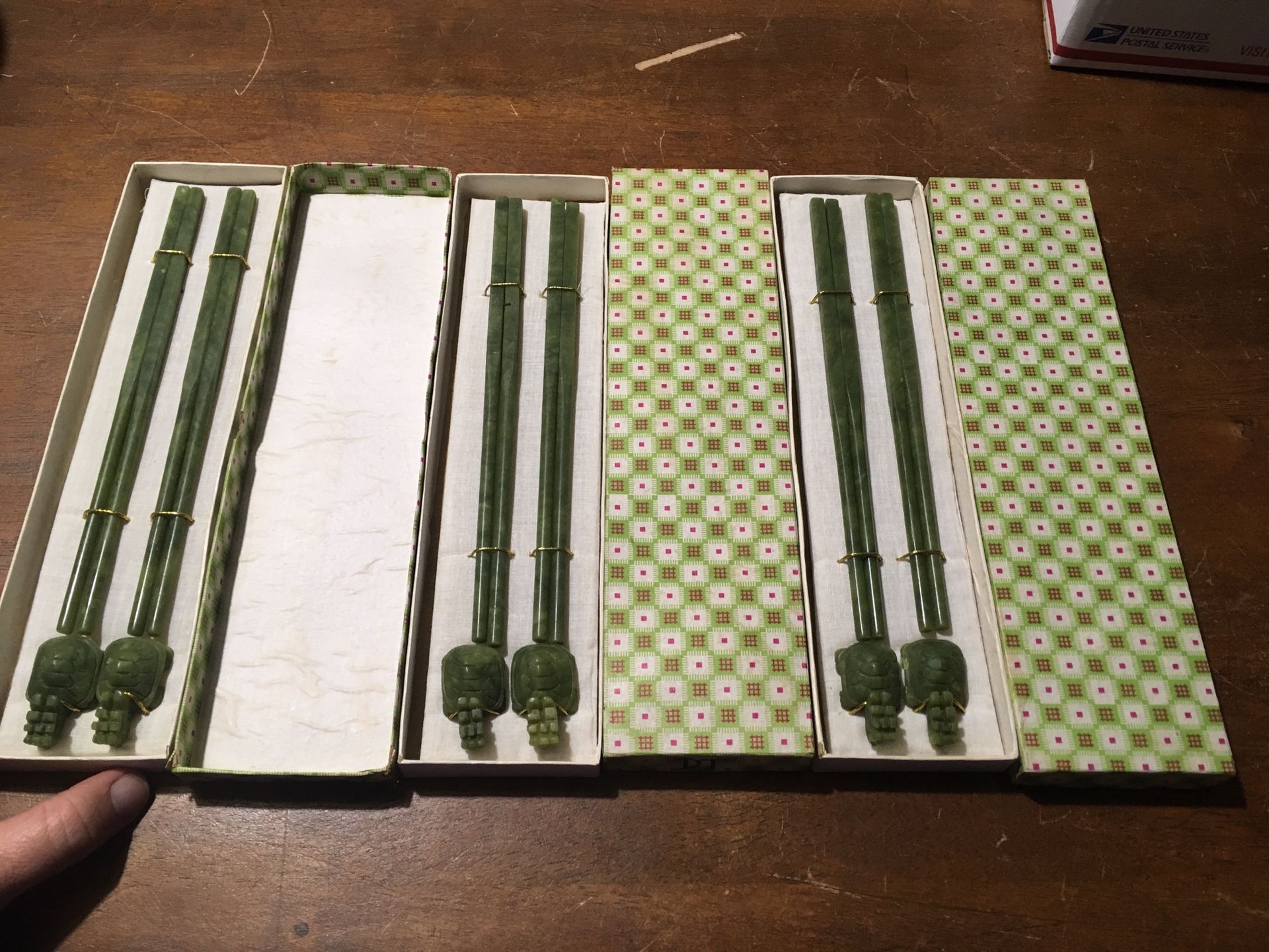 Vintage Collectible Green Jade Jadite Turtle Chop Sticks 6 Sets
