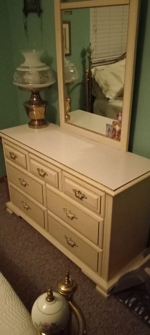 Bedroom Dresser
