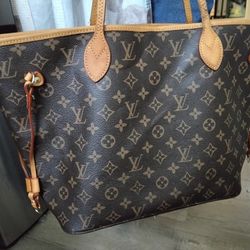 Louis Vuitton Purse