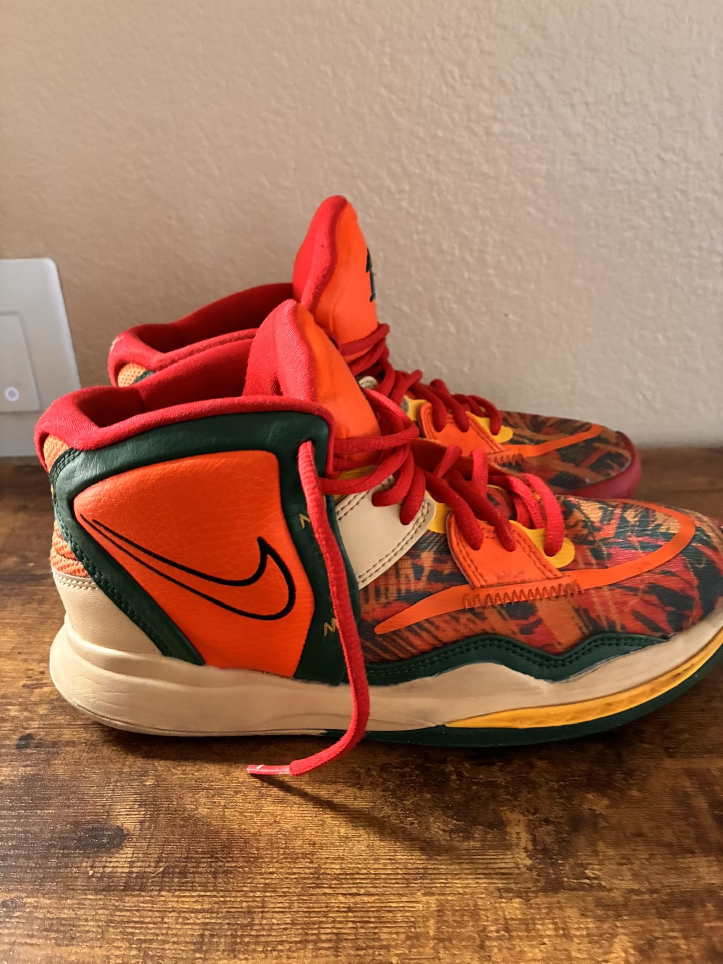 Nike - Kyrie Irving Shoes