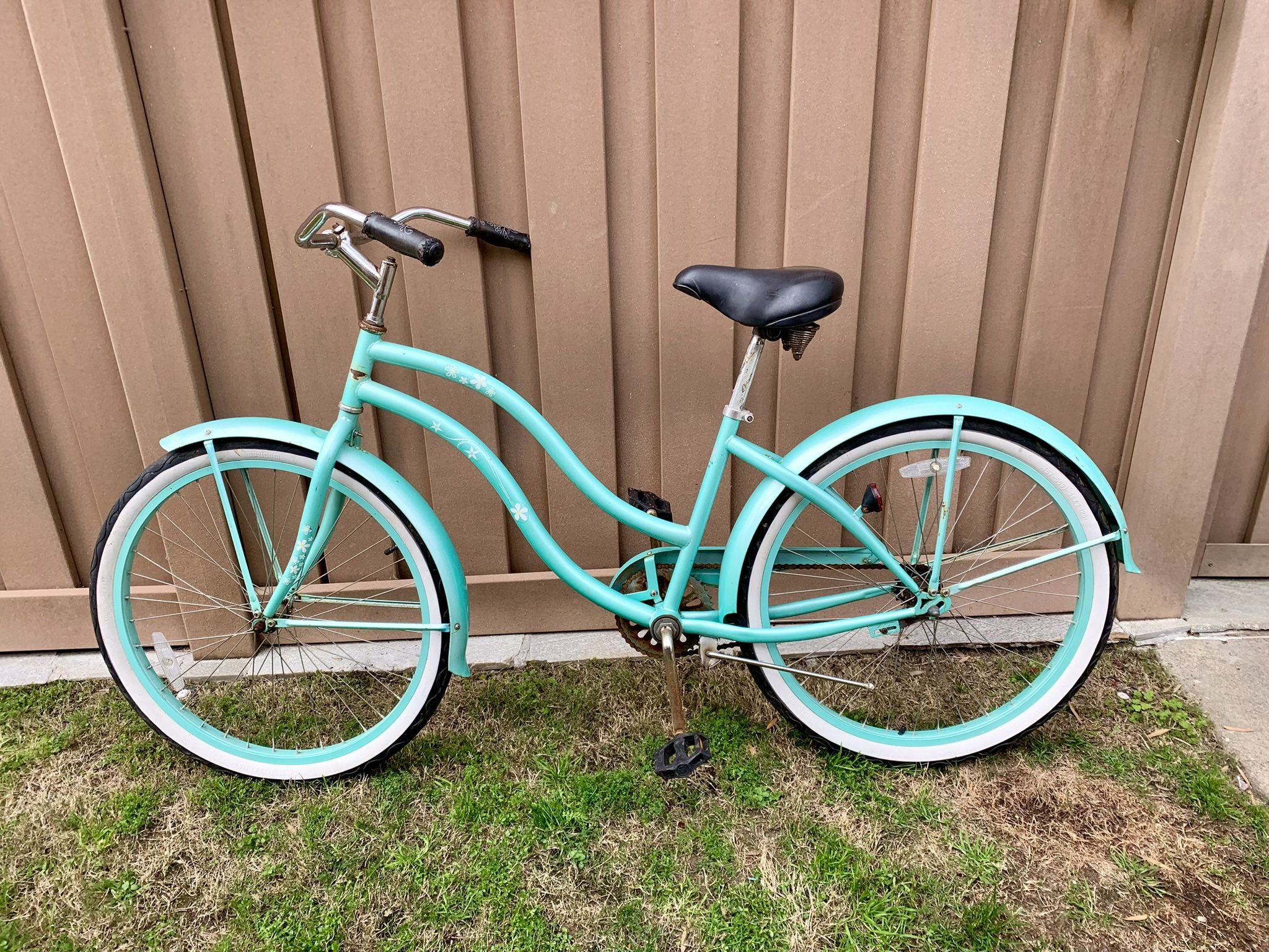 Women’s cruiser bike