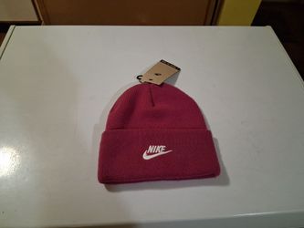 Women's nike peak cuffed winter beanie pink Brand New