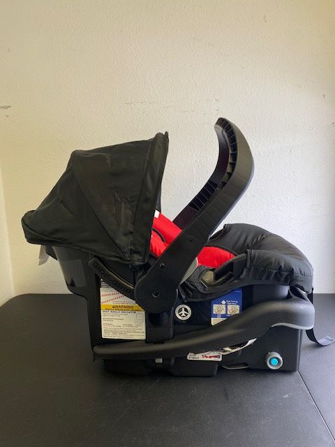 Baby Car Seat Brand New In Box Great Price!!