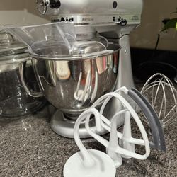 KitchenAid Artisan Series 5 Quart Tilt Head Stand