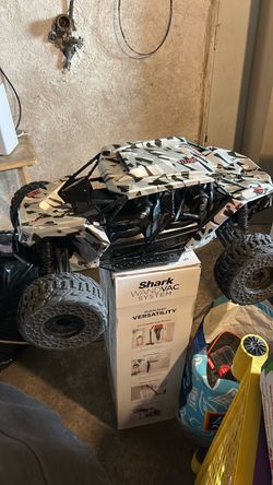 ARRMA Fireteam 6S BLX 1/7 RC Speed Assault Vehicle (No Remote / No Transmitter)