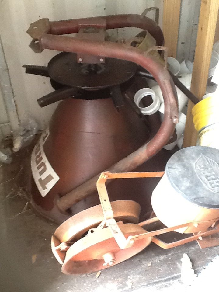 3 point Hitch seed planter