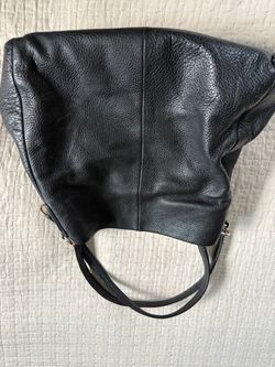 Black coach shoulder bag