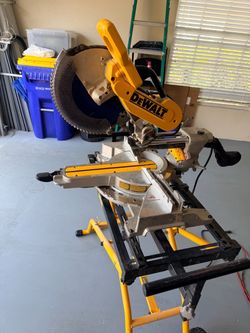Dewalt DWS779/with stand