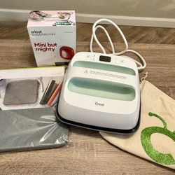 Cricut EasyPress 2 + EasyPress Mini + Heat Pad