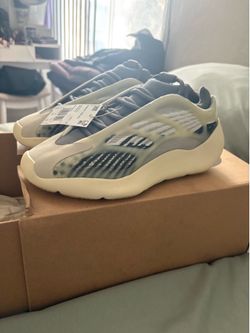 Yeezy 700