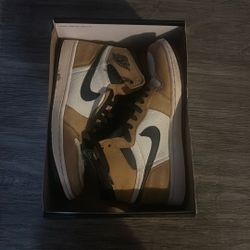 Air Jordan 1 ROY Size 9
