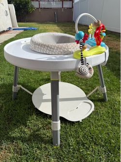 Skip hop activity center
