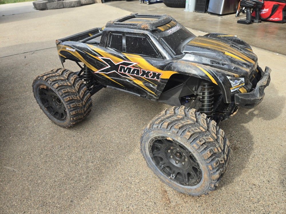 Traxxas Xmaxx 8s With Upgrades