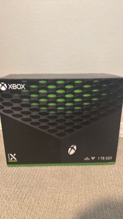 Xbox Series X 1TB disc edition plus 2TB expansion card