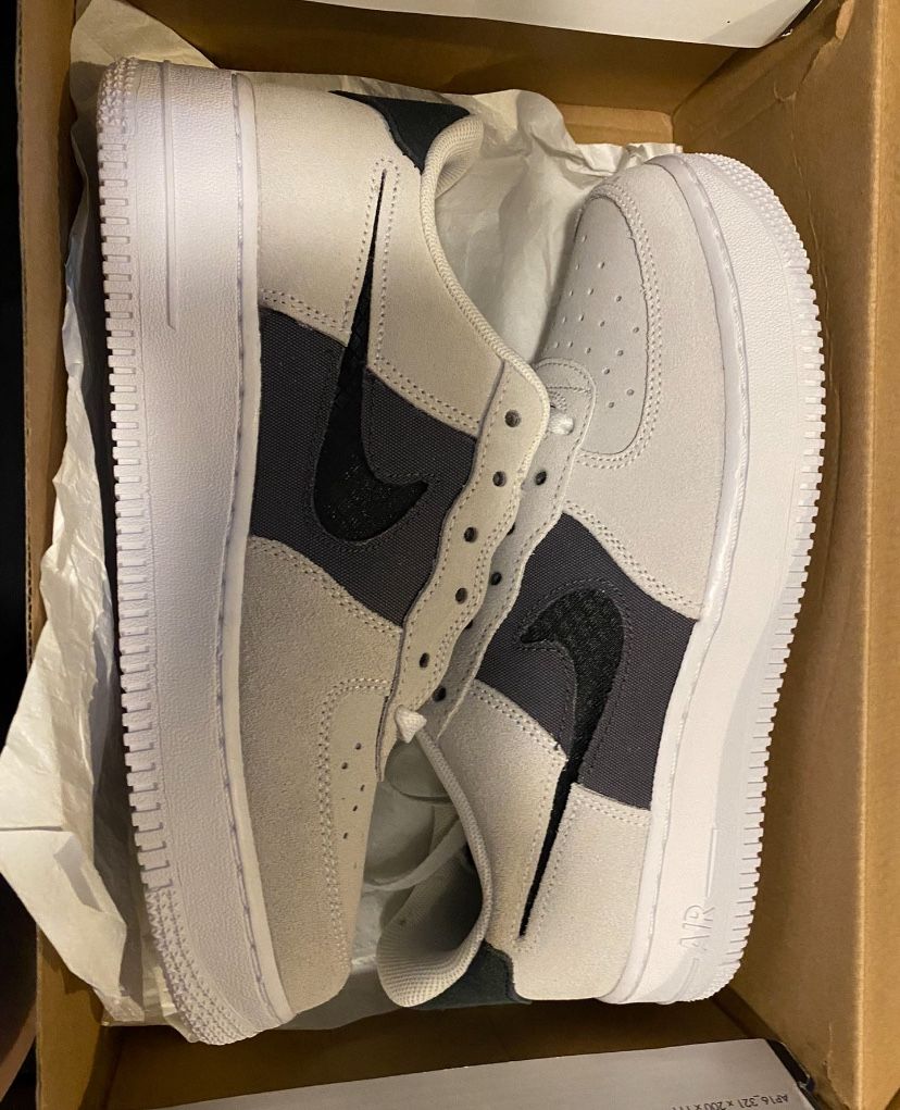 Nike Air Force 1 Size 7