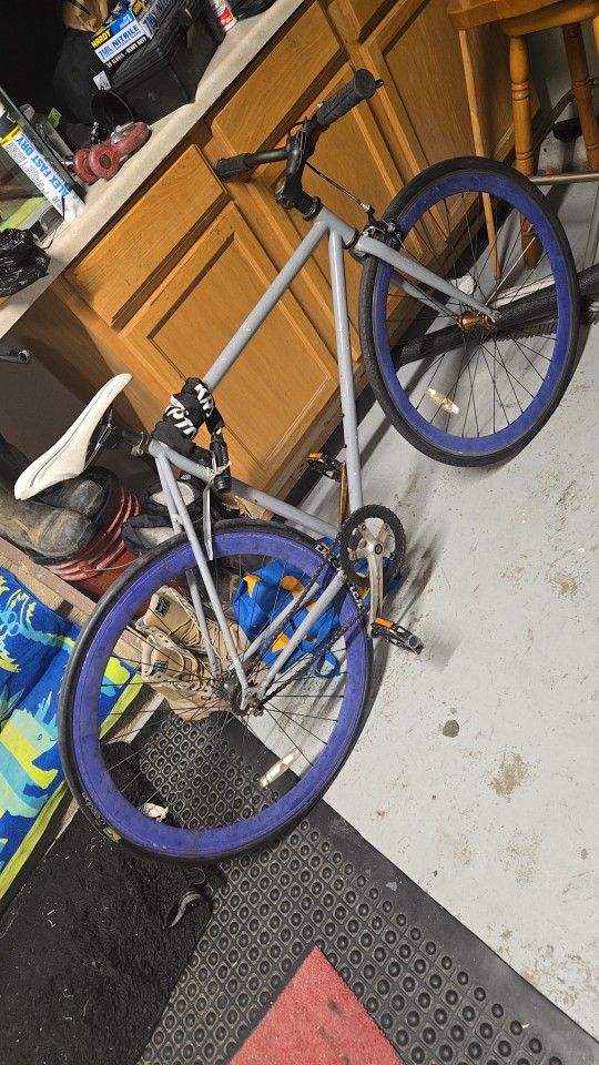 Fixie