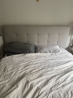 Queen Bedframe
