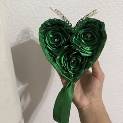 3 ribbon Flower Heart 