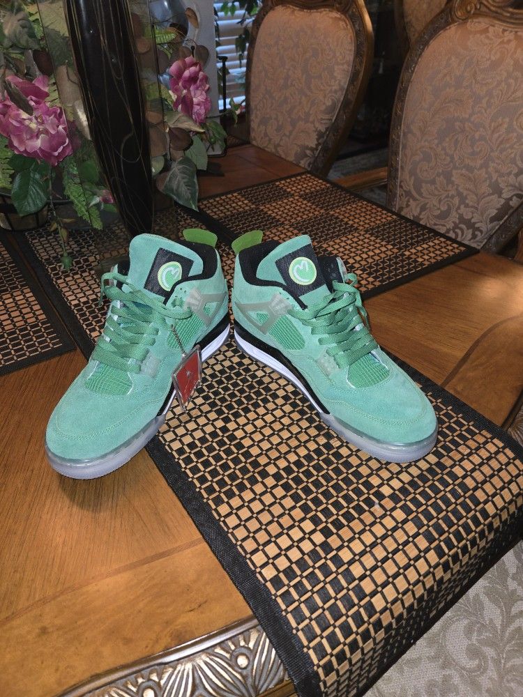 Jordan 4s Mark Wahlbergs Size 12 11.5 