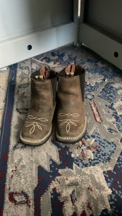 Boys Boots Size 7c