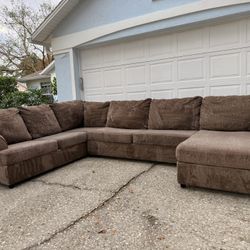 Brown Sectional – Deep Cleaned & Delivery Available 🚚✨
