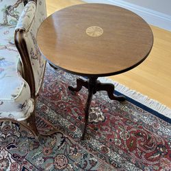 Antique Chippendale Ball And Claw Feet Inlaid Flower Tilt Top Tea Table Occasional Side Table