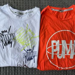 2 Mens XL Pre Owned Puma Short Sleeve TShirts. 2 Short Sleeve Tshirts 1 price