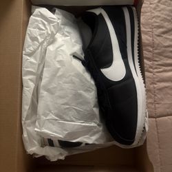 Black Suede Cortez Size 7.5 Woman’s 
