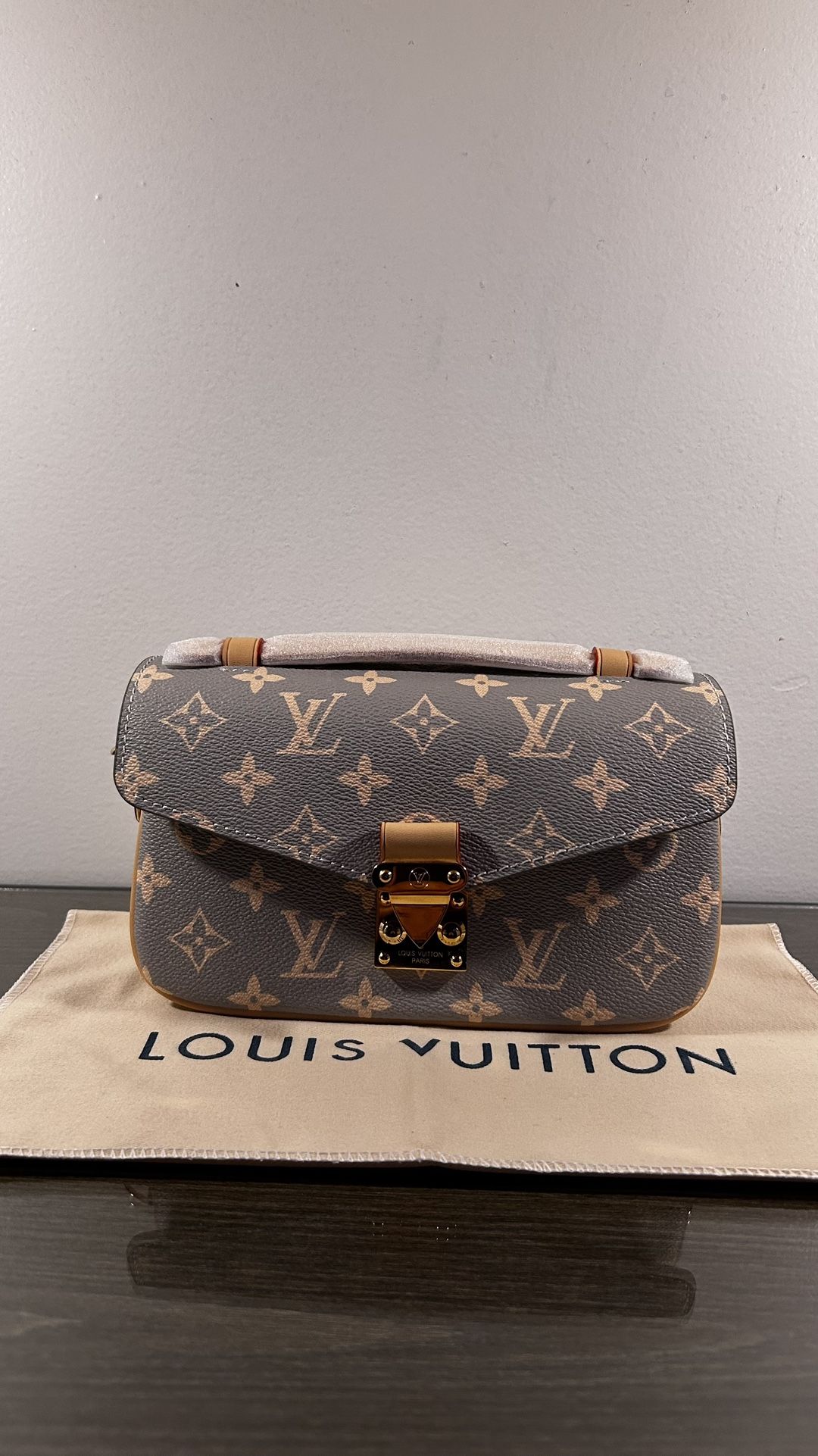 Louis Vuitton Bag