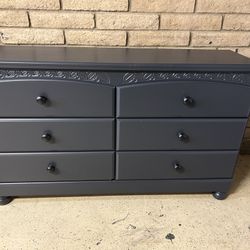 6 Drawer Dark Gray Dresser