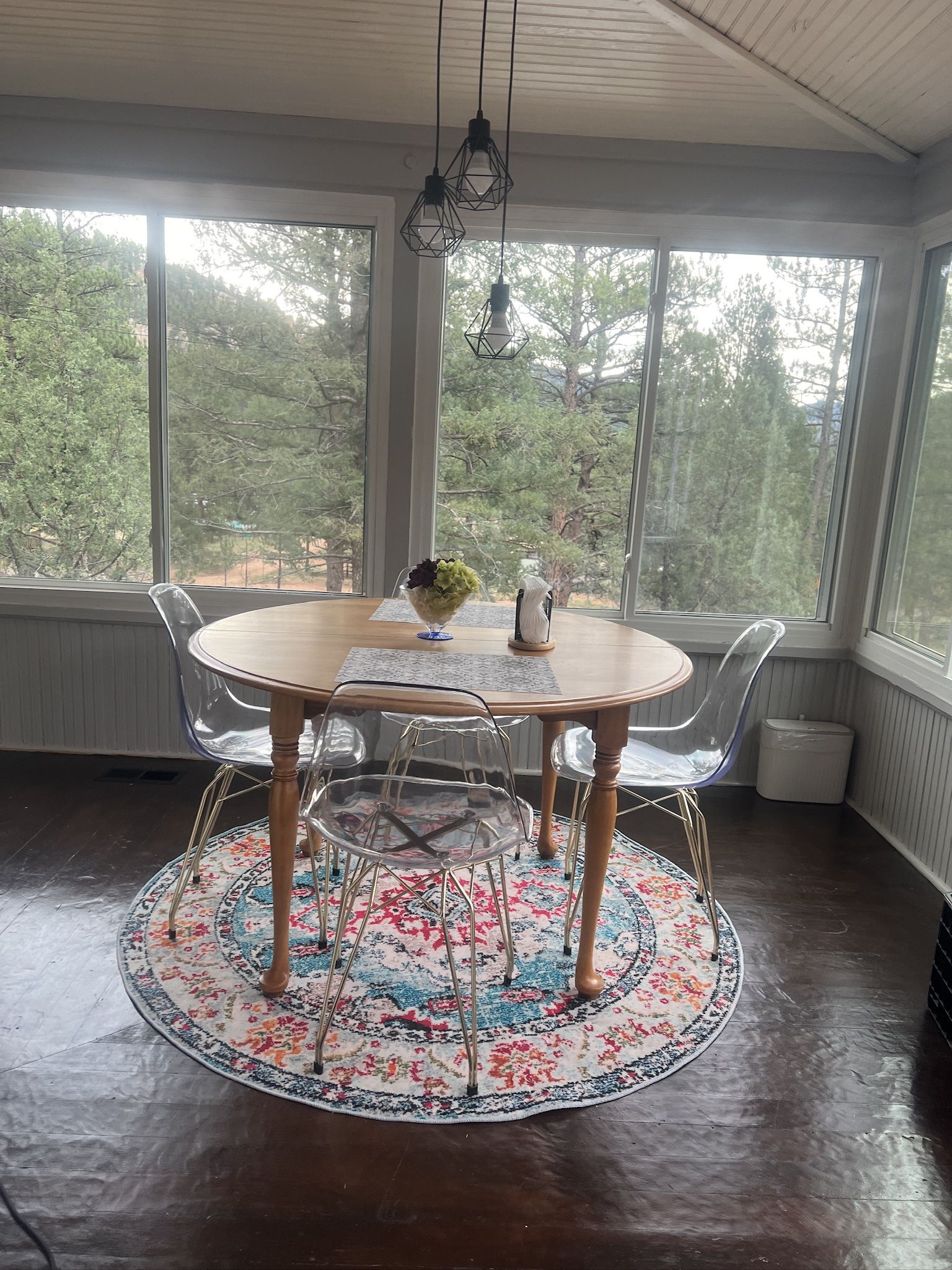 Dinning Table