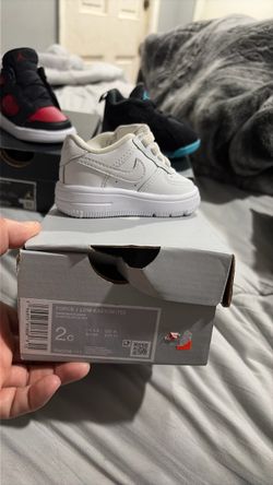 Baby shoes