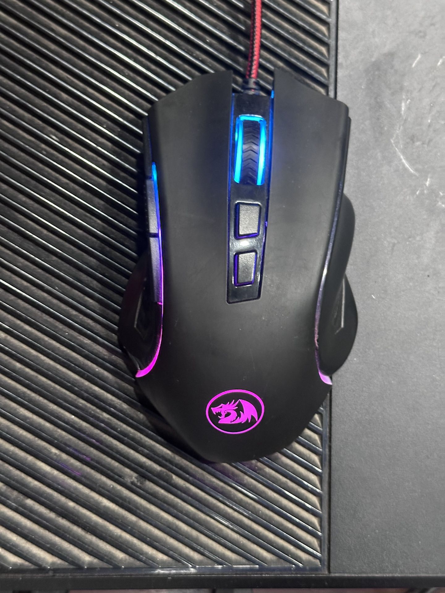 red dragon griffin mouse 