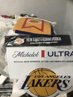 Lakers Combo Meal